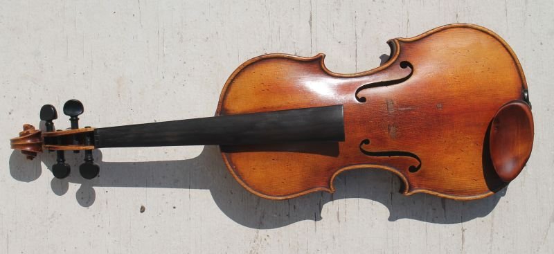 Markneukirchen violin from the Wilhelm Durrschmidt (1 of 8)