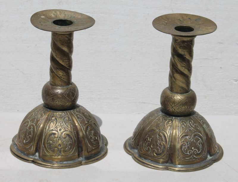 pr of 17thC brass Continental capstan candlesticks w (1 of 2)