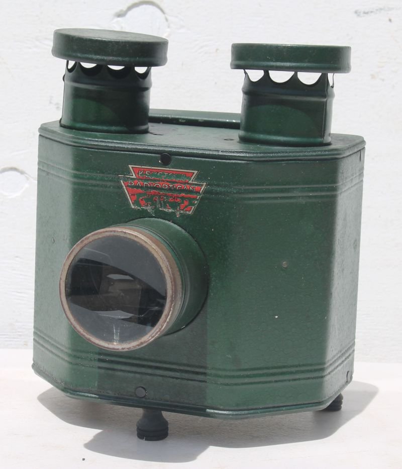 ca 1914 Keystone Radioptican Magic lantern Postcard (1 of 2)