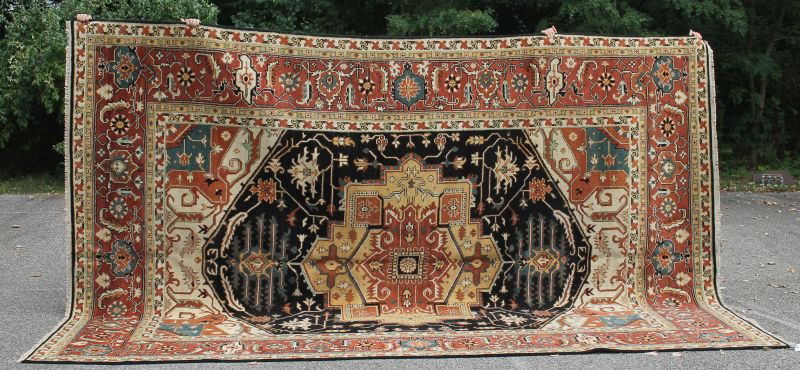 10'x14' Serapi Oriental oversized rm size rug (1 of 1)