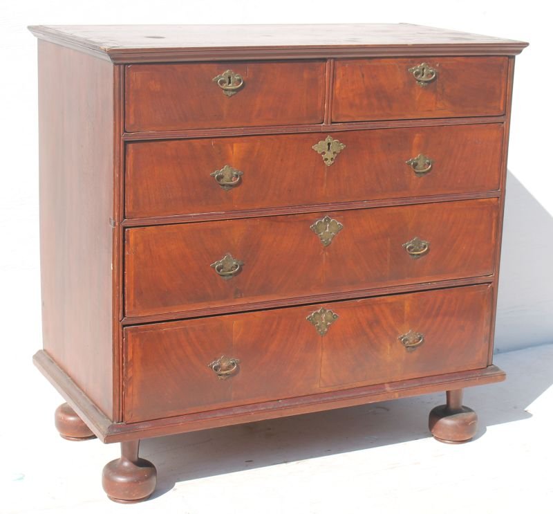 Exceptional early Wm & Mary period ca 1725 Boston ball (1 of 6)