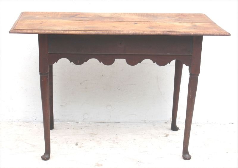 Wonderful ca 1750 QA period CT maple & tiger maple 1 dr (1 of 4)