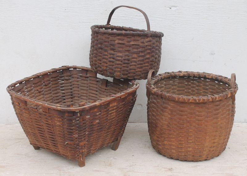 lot of 3 antique baskets - 1 a ftd gathering basket w (1 of 2)