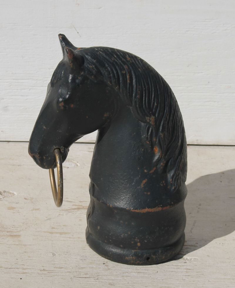 early 19thC cast iron horse head hitching post (1 of 2)