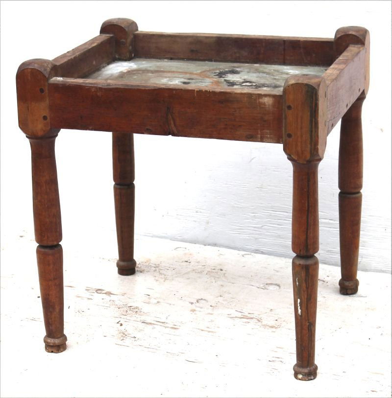 rare early ca 1740's NH QA maple sorting table in old (1 of 2)