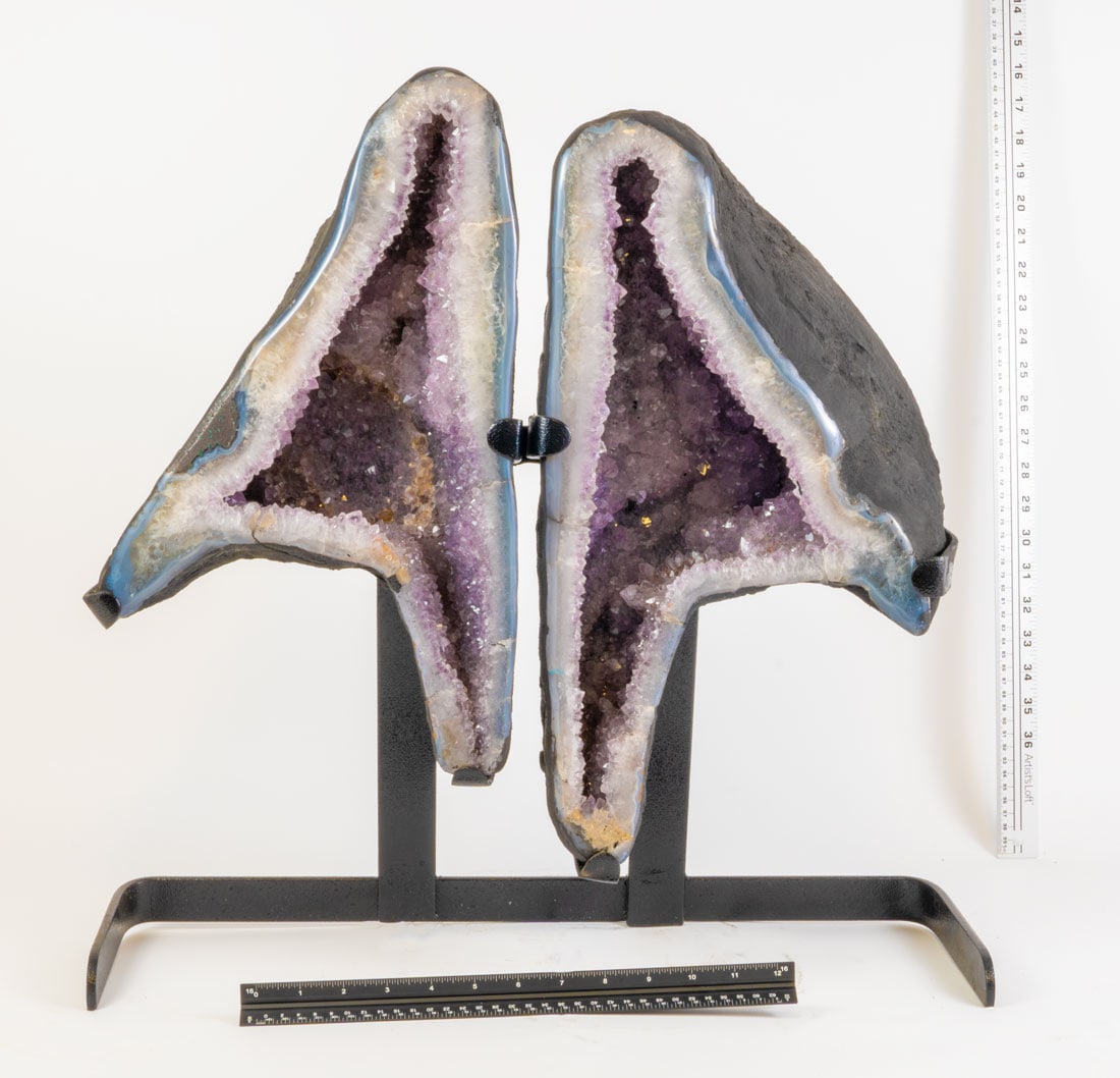 Amethyst Geode Butterfly Wings on Stand (1 of 1)
