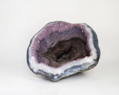 Top Notch 72 Pound Multi-colored Amethyst Geode: Huge, deep 72LB amethyst geode with a variety of shades of purple and calcite points. 13" x 19" x 16".