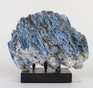 Kyanite and Quartz Formation