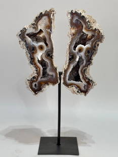 Polished Agate and Druzy Geode Wings on Stand: Polished agate and druzy geode wings on metal stand. 16” x 9” x 4.25”. 5 pounds, 13 ounces.