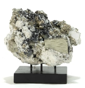 Cubic Pyrite, Sphalerite and Fluorescent Calcite Formation