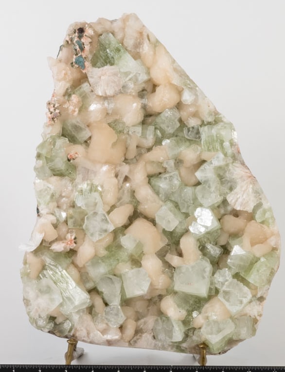 Large Green Apophyllite and Stilbite Plate: Large green apophyllite and stilbite plate. 13.5" x 9.75" x 3". 18 pounds, 6 ounces.