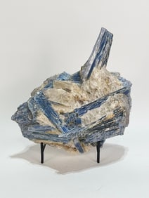 Kyanite and Quartz Formation