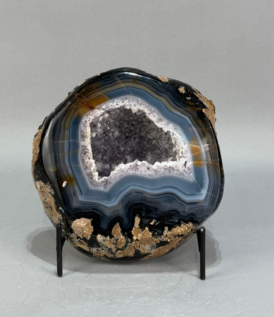 Polished Agate and Amethyst Geode (1 of 7)