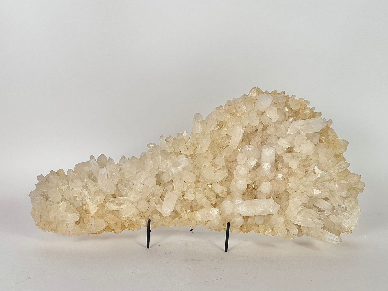 Huge Quartz Cluster Plate - 3