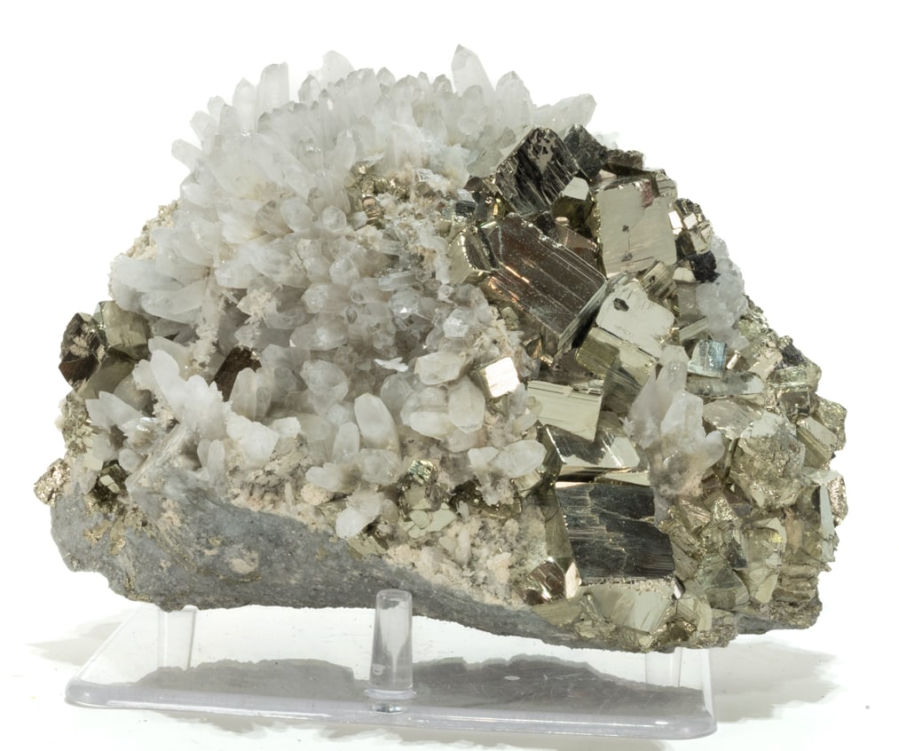 Quartz and Cubic Pyrite Formation (1 of 4)