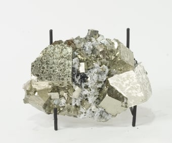 Cubic Pyrite, Sphalerite Apatite and Fluorescent Calcite Formation