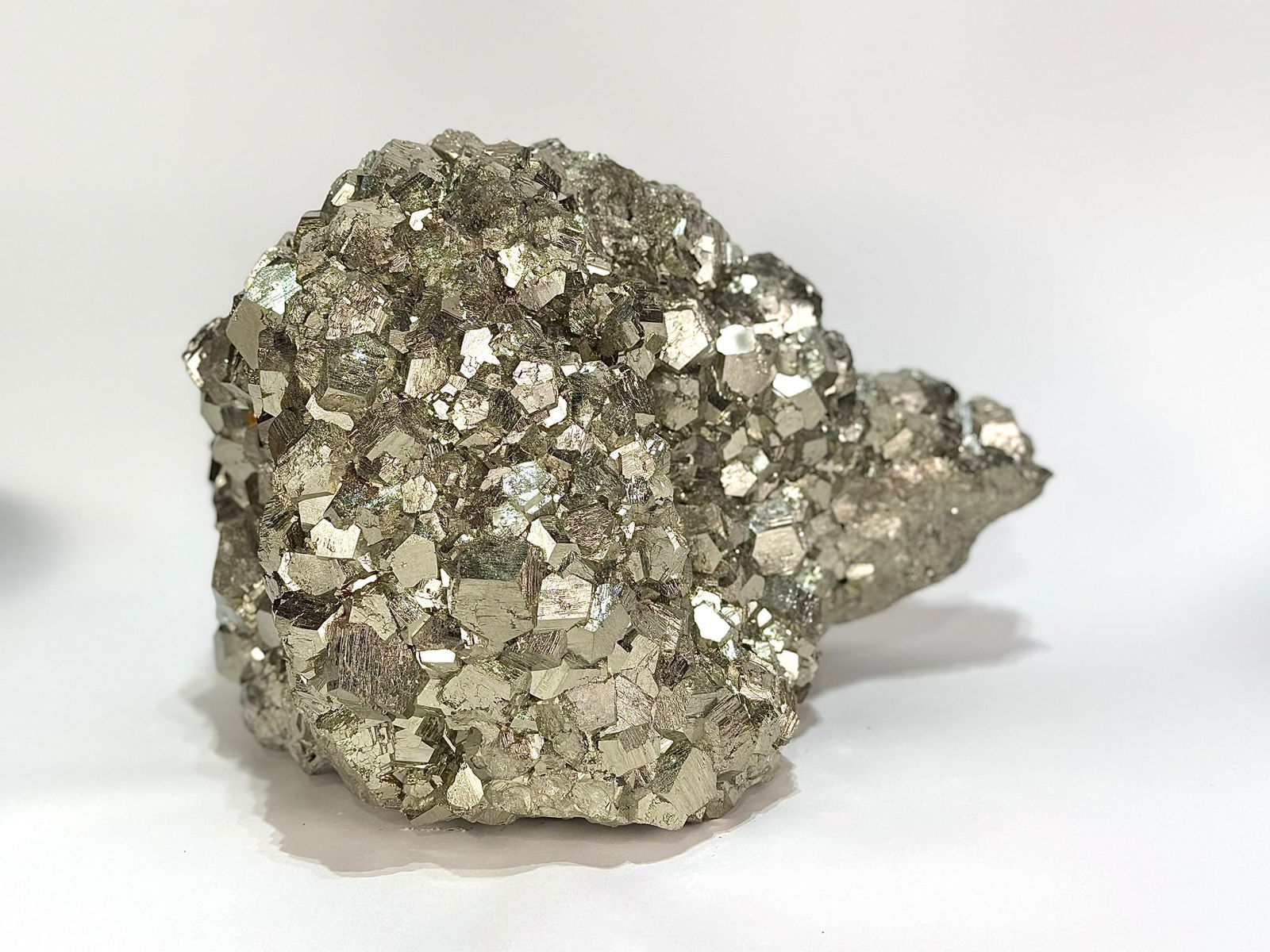 Massive Coco Pyrite Formation - MONUMENT - 5