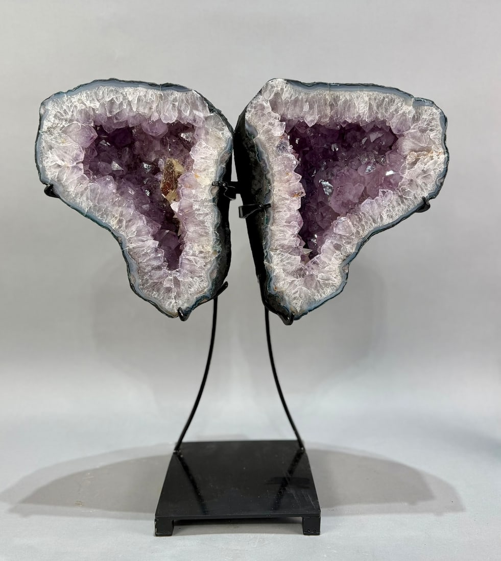 Amethyst Geode Butterfly Wings (1 of 5)