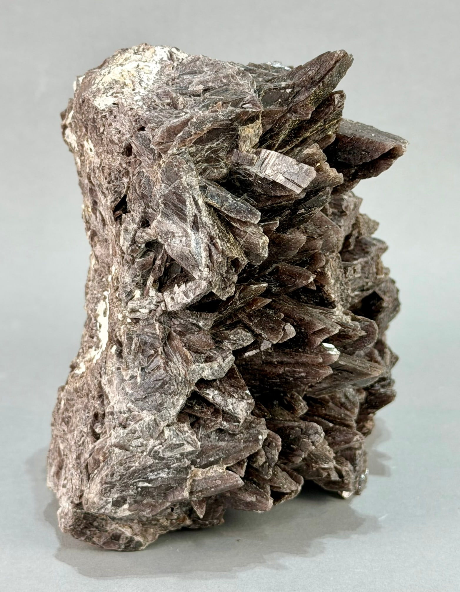 Rare Axinite Formation - 4