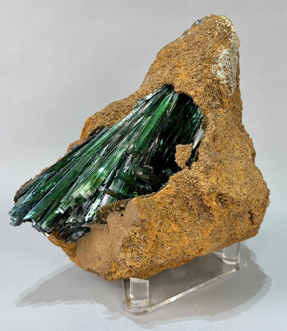 Large Museum-Grade Vivianite Crystal Formation: Large, ultra-rare, museum grade translucent green vivianite crystal cluster formation. This is the best vivianite specimen we have ever carried. 8.25" x 9" x 6.75". 12 pounds, 13 ounces.