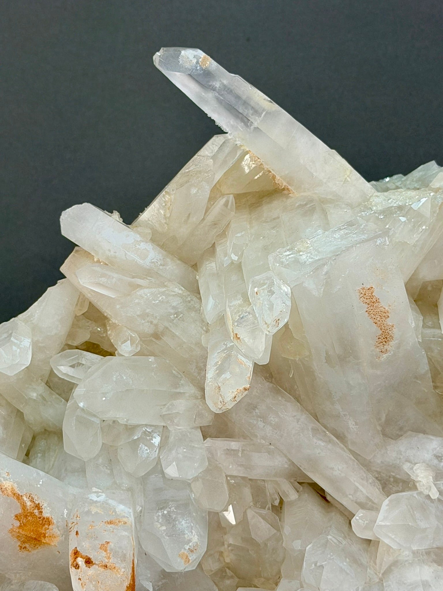 Large Quartz Cluster - 12