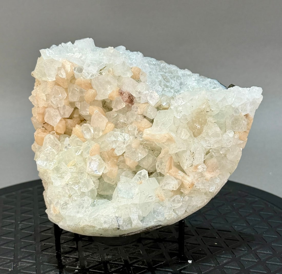 Apophyllite and Stilbite Cluster: Apophyllite and stilbite plate from Maharashtra, India. 5” x 6" x 3". 2 lbs, 15 oz.
