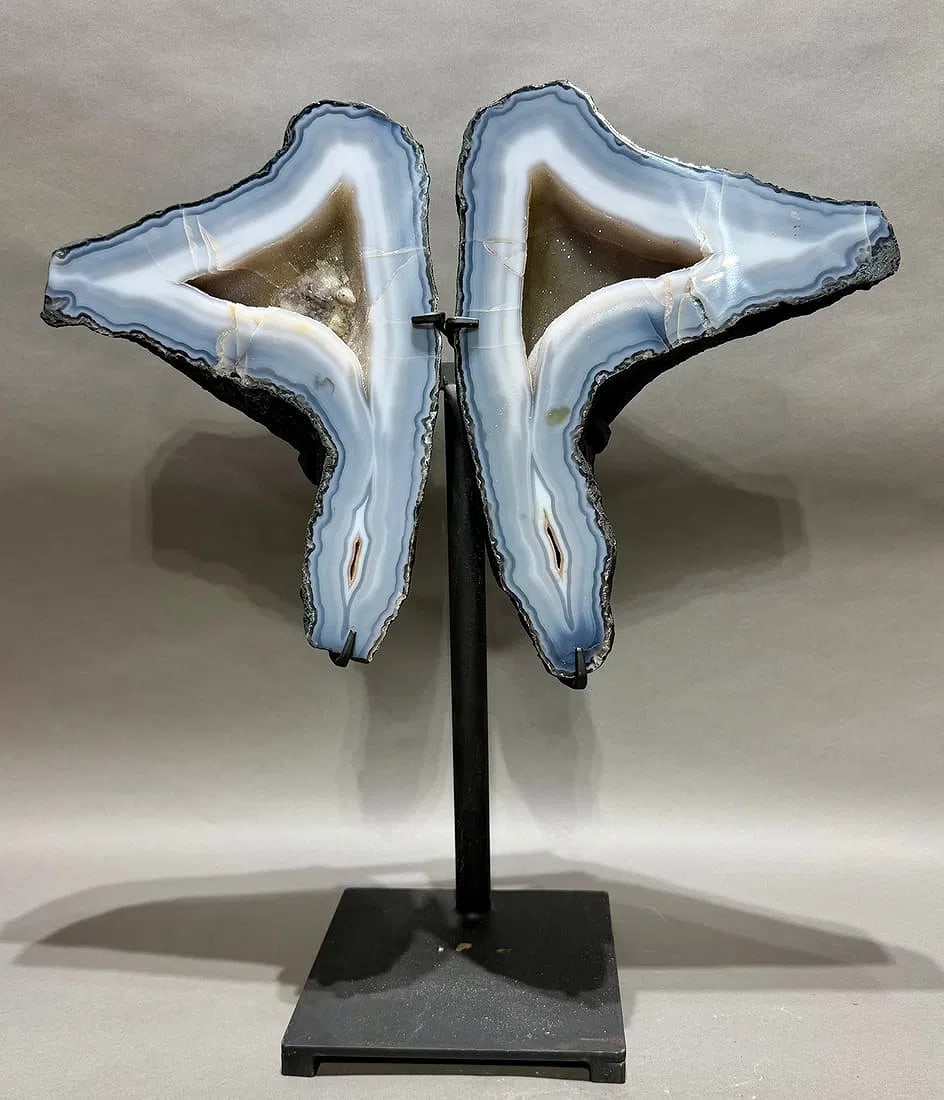 Agate and Druzy Geode Wings on Metal Stand: Large agate and druzy geode wings on custom metal stand from Brazil. 22" x 19" x 8". 31 lb, 6 ounces.