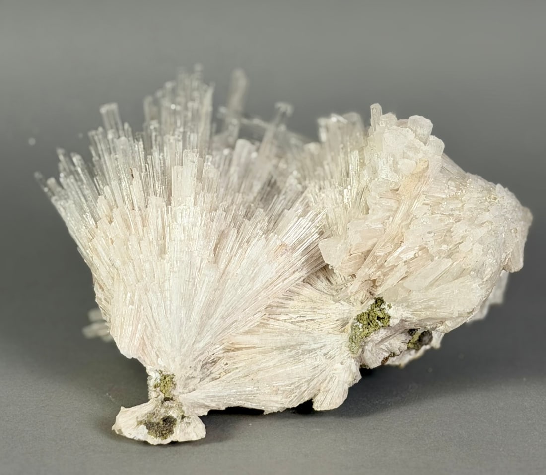 Rare Scolecite Specimen: Rare and delicate scolecite specimen from the Deccan Basalts, Aurangabad, Maharashtra, India. 3.5” x 6” x 4.5". 1 lbs, 9 oz.