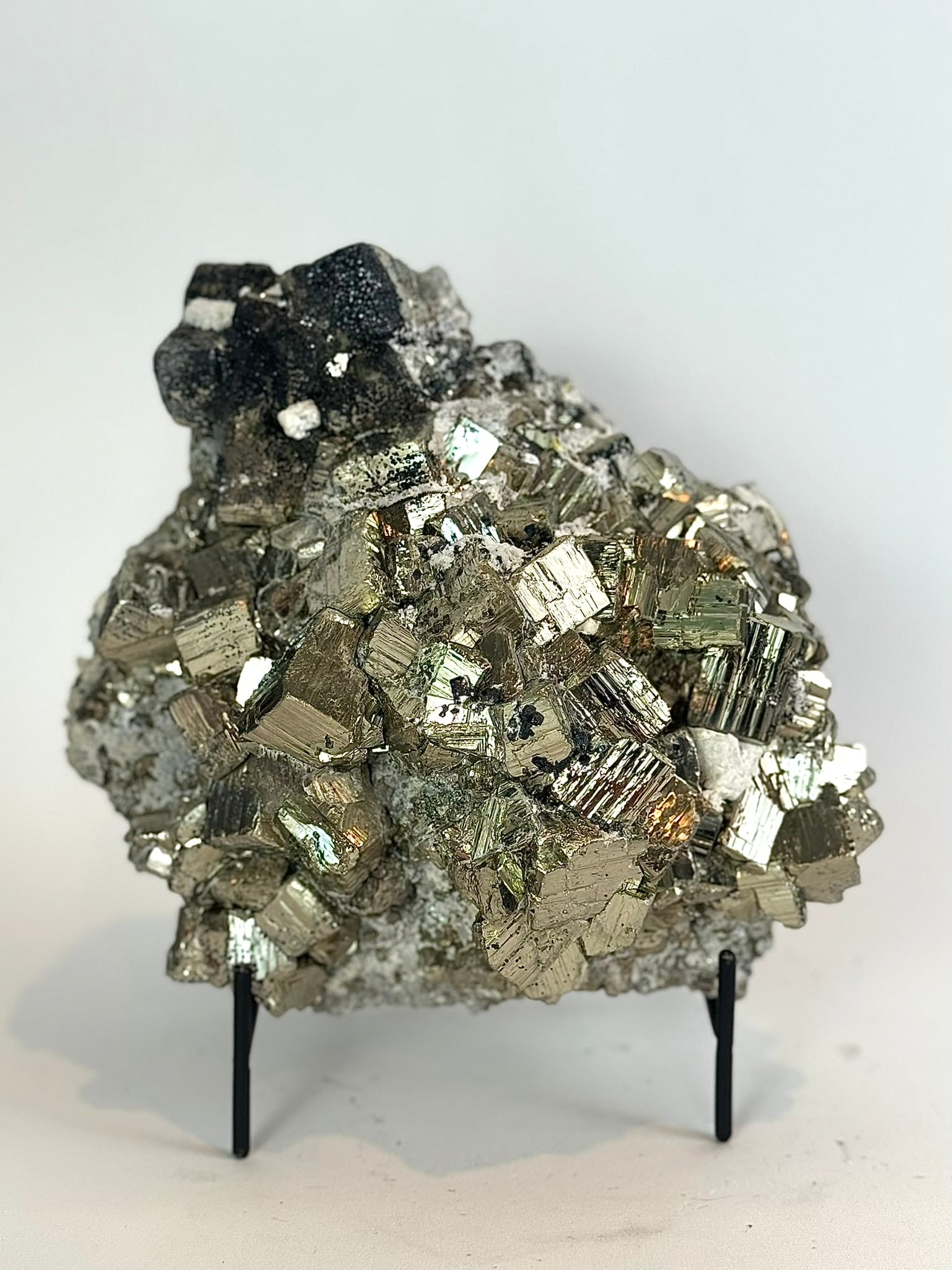 Cubic Pyrite, Quartz and Sphalerite Specimen: Beautiful, large cubic pyrite, quartz and sphalerite formation from the Huanzala Mine in Ancash, Peru. 7.5" x 8.5" x 4". 14 lbs, 3 oz.
