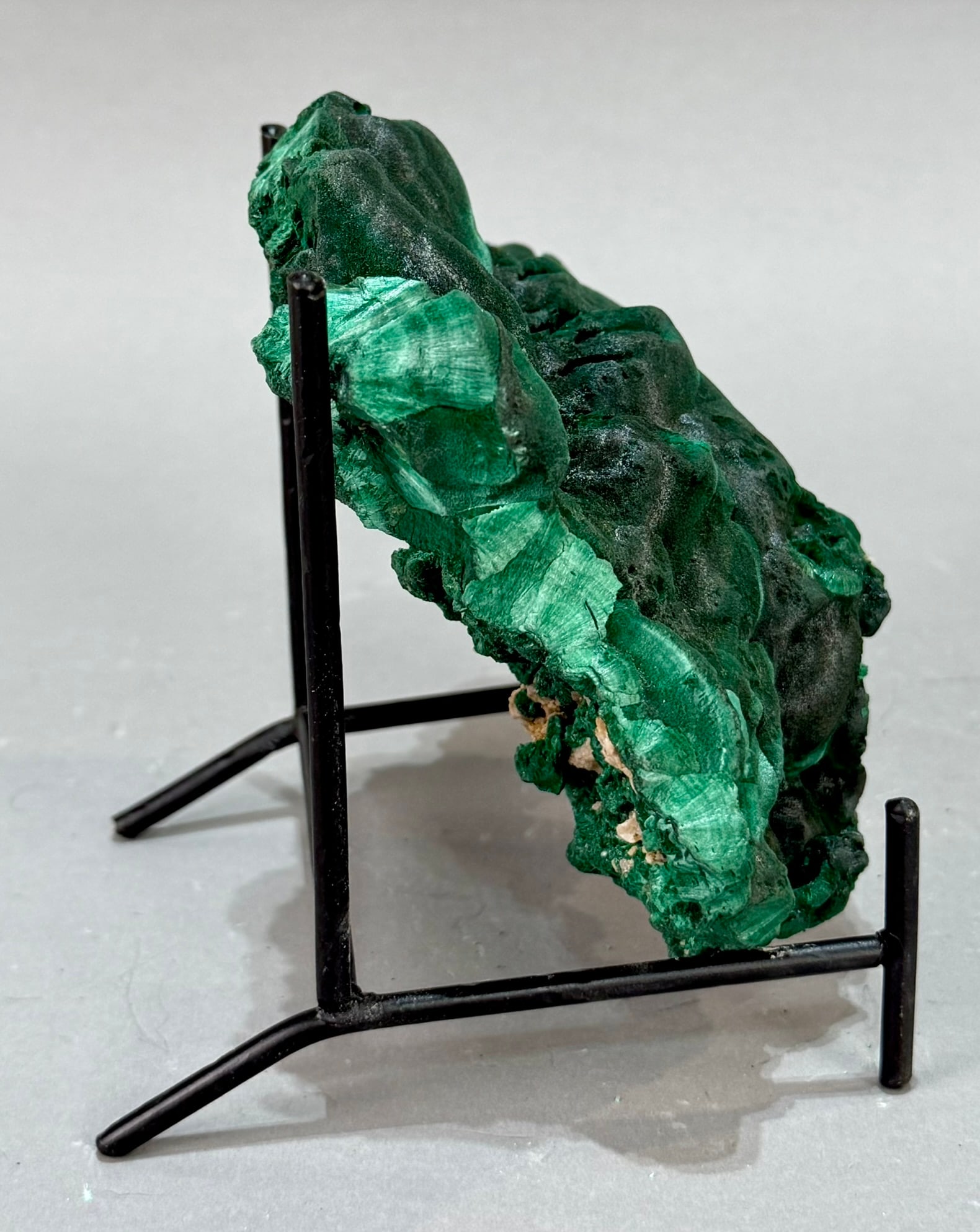 Velvety Malachite Formation - 4