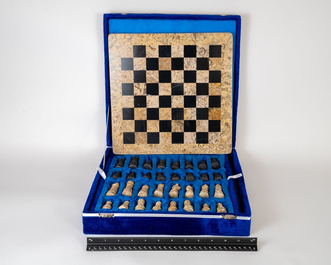 High End Pakistani Onyx Chess Set: High end Pakistani onyx chess set. 13" x 13" x 3". 11 lbs.