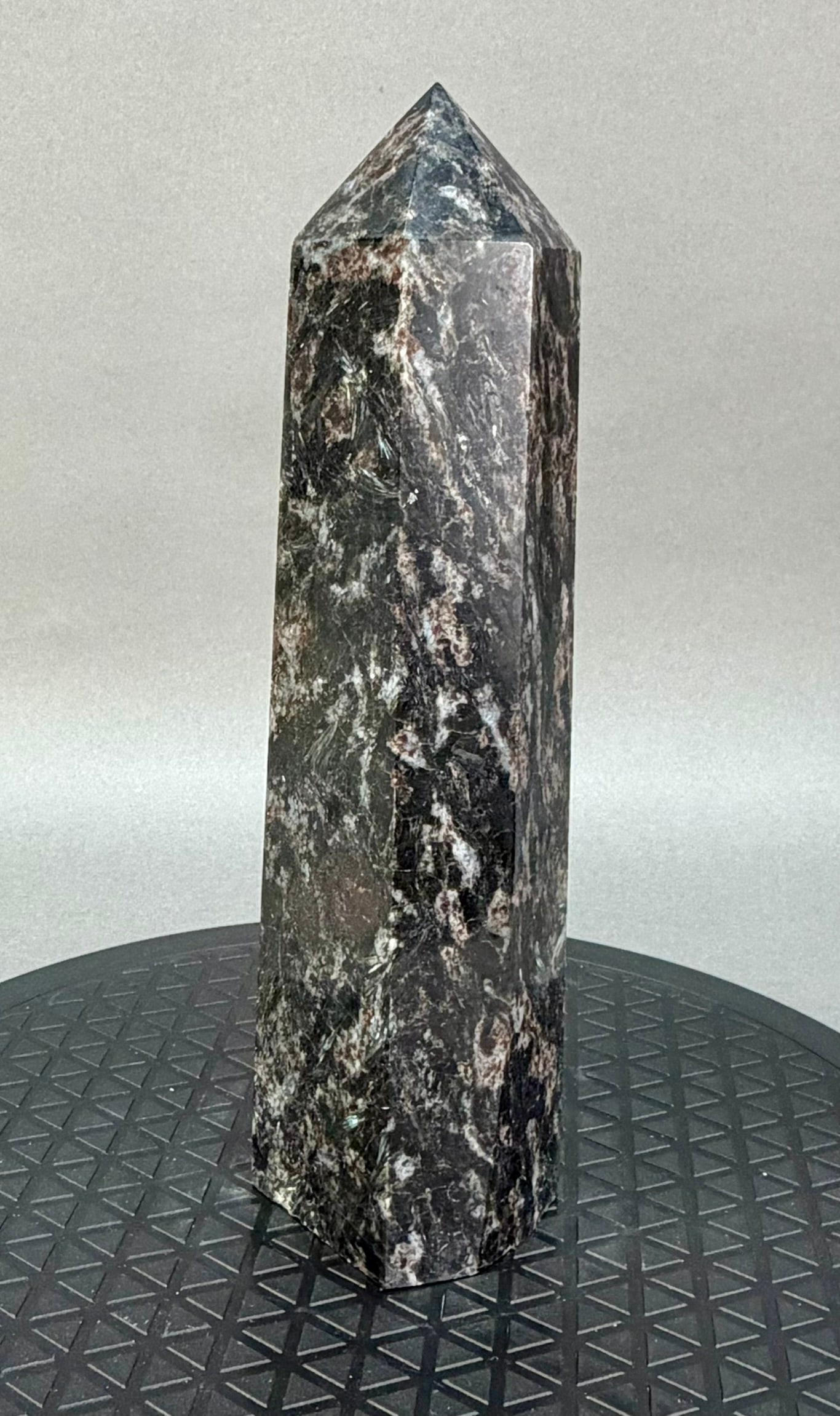 Arfvedsonite Obelisk - 5