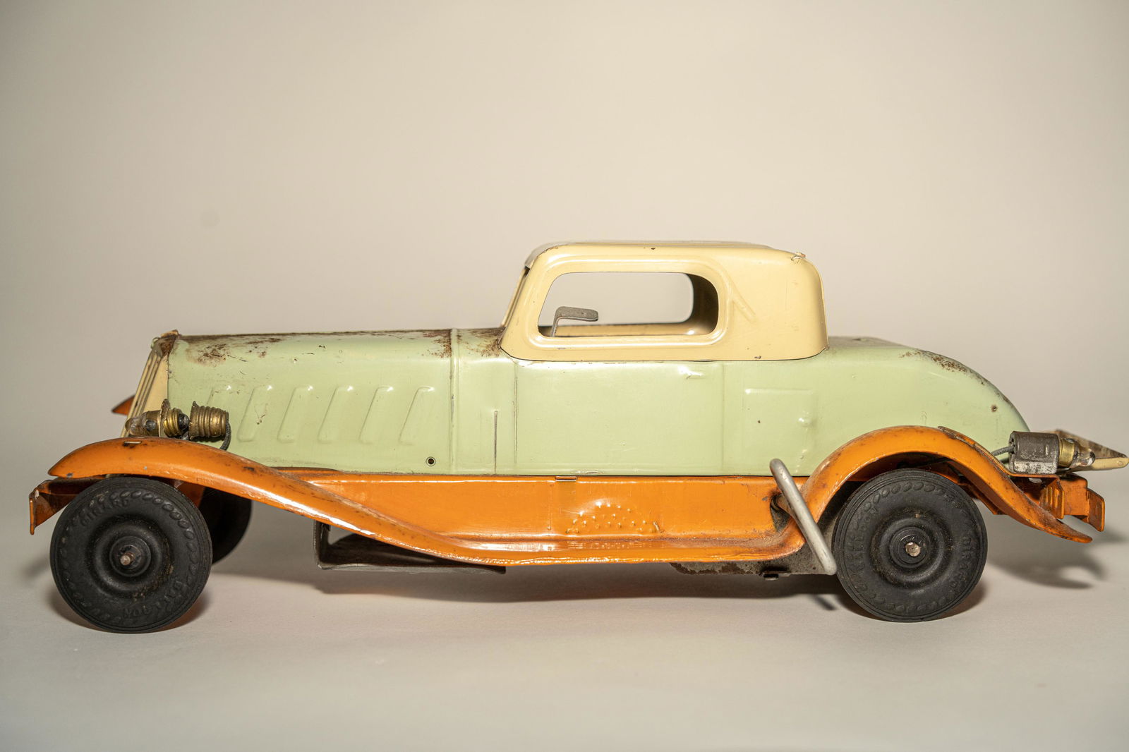 1930s Girard Marx Pierce Arrow Wind Up Electric Light Car. (1 of 7)