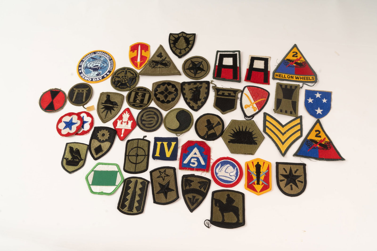 Lot of 41 Military Patches.: This grouping of assorted U.S. military patches range from the Vietnam war era to 1980s. A nice group of patches.