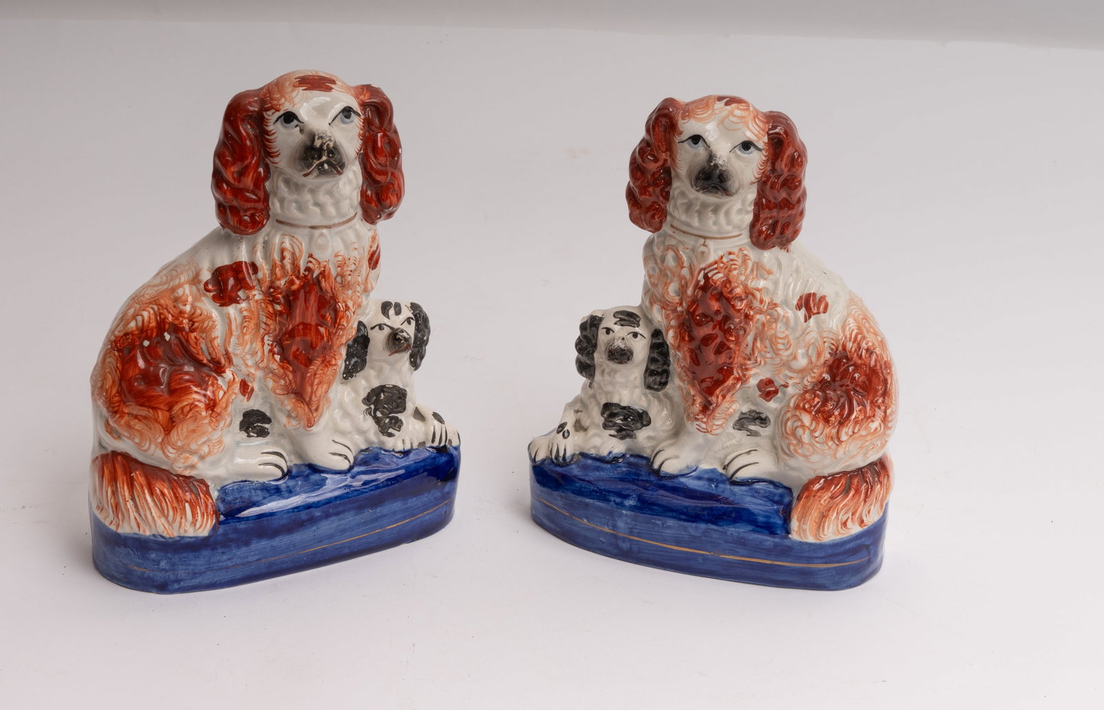 Pair of Antique Staffordshire Parent Pup Cavalier King Charles Spaniels. (1 of 6)