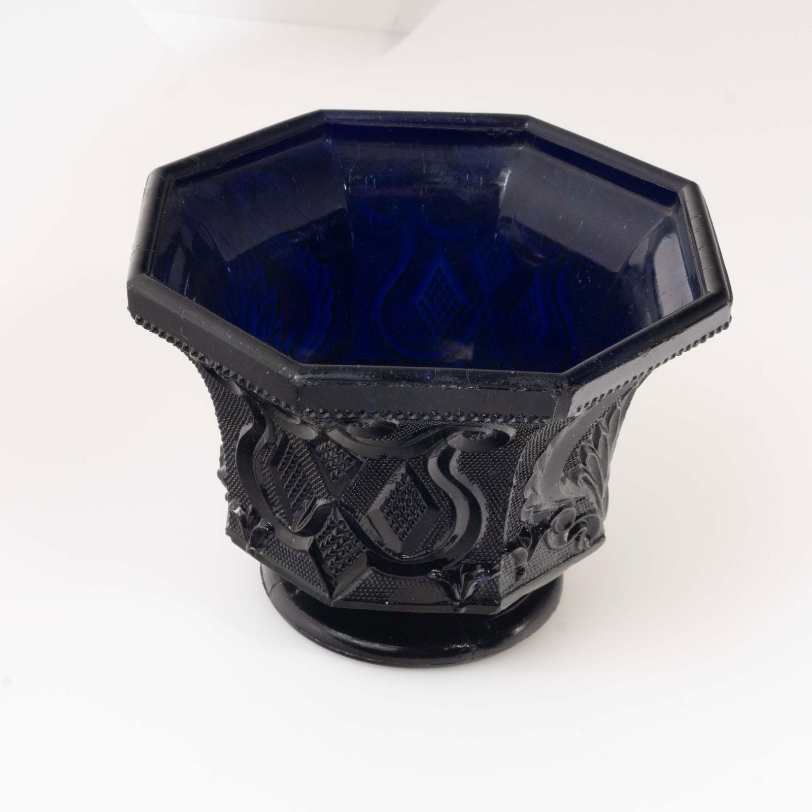 Early Pressed Glass Sugar Bowl. (1 of 8)