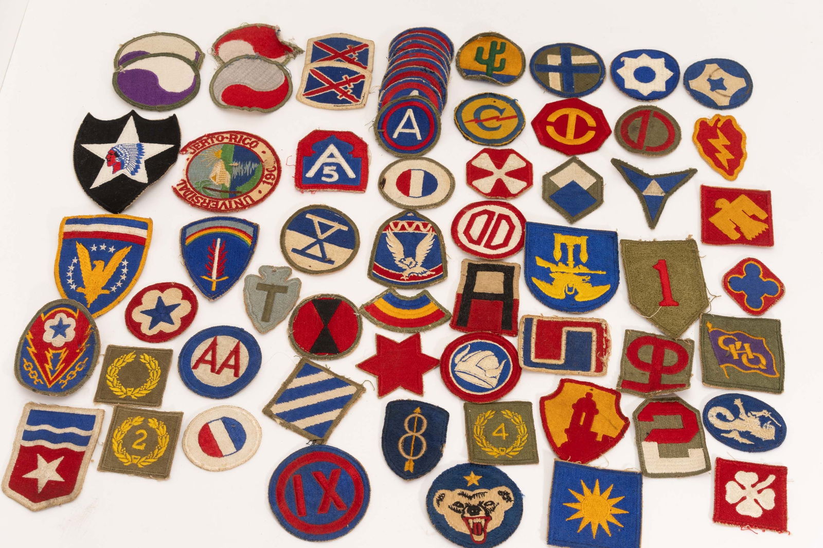 WWII Britton Family Lot of Military Patches. (1 of 2)