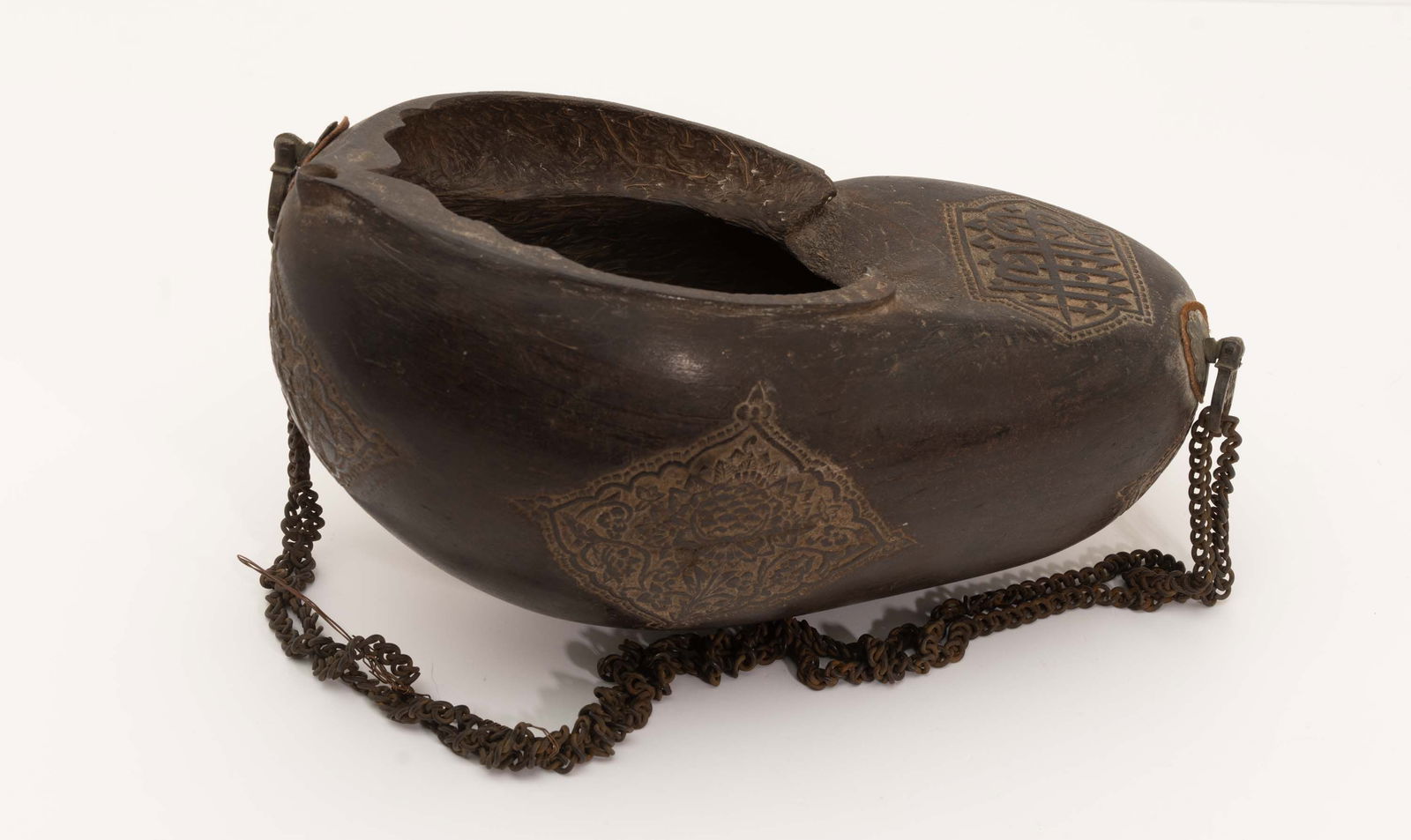 Antique Kashkul Coco De Mer Seed Beggars Bowl. (1 of 7)