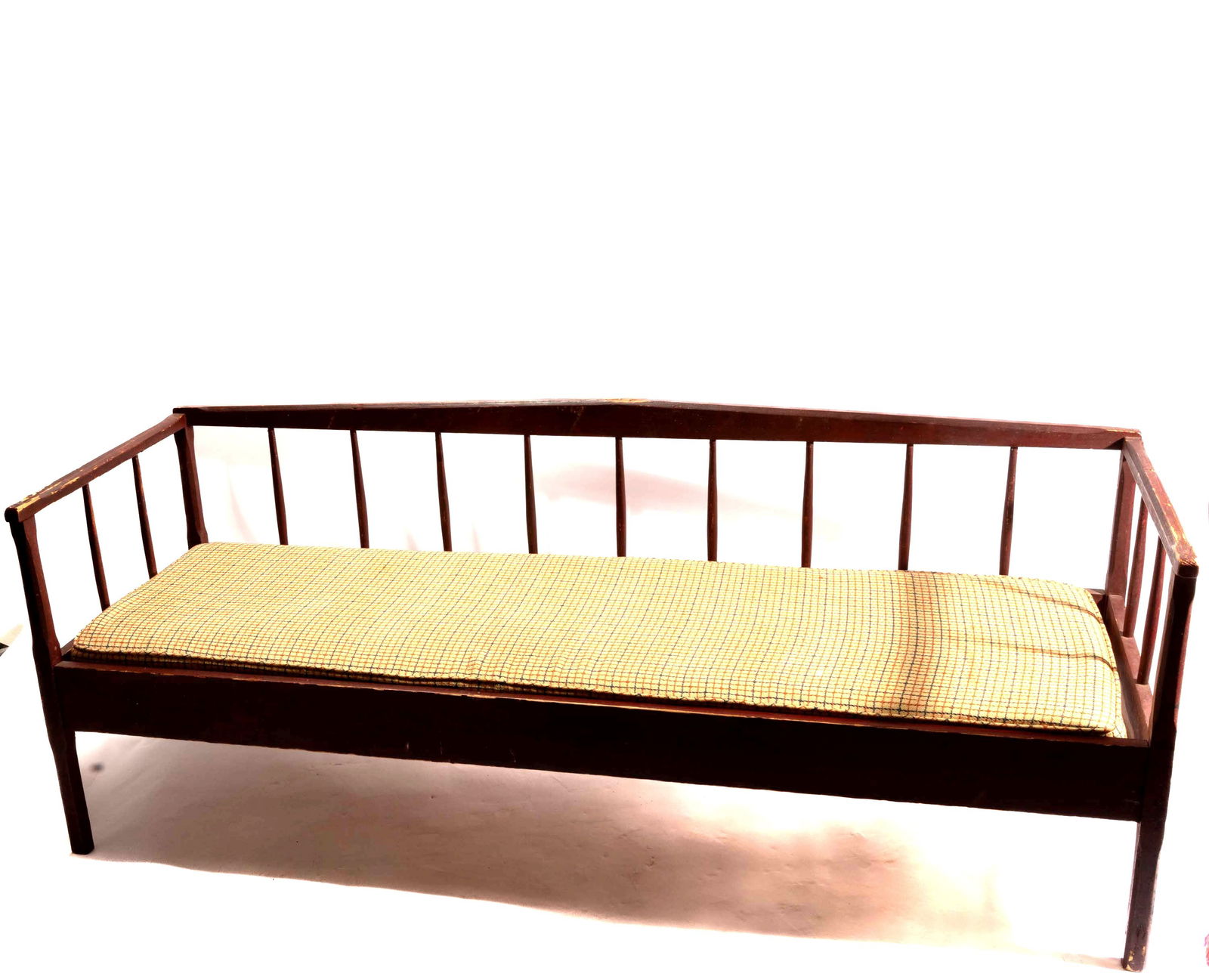 Antique Red Painted Country Settle. (1 of 6)