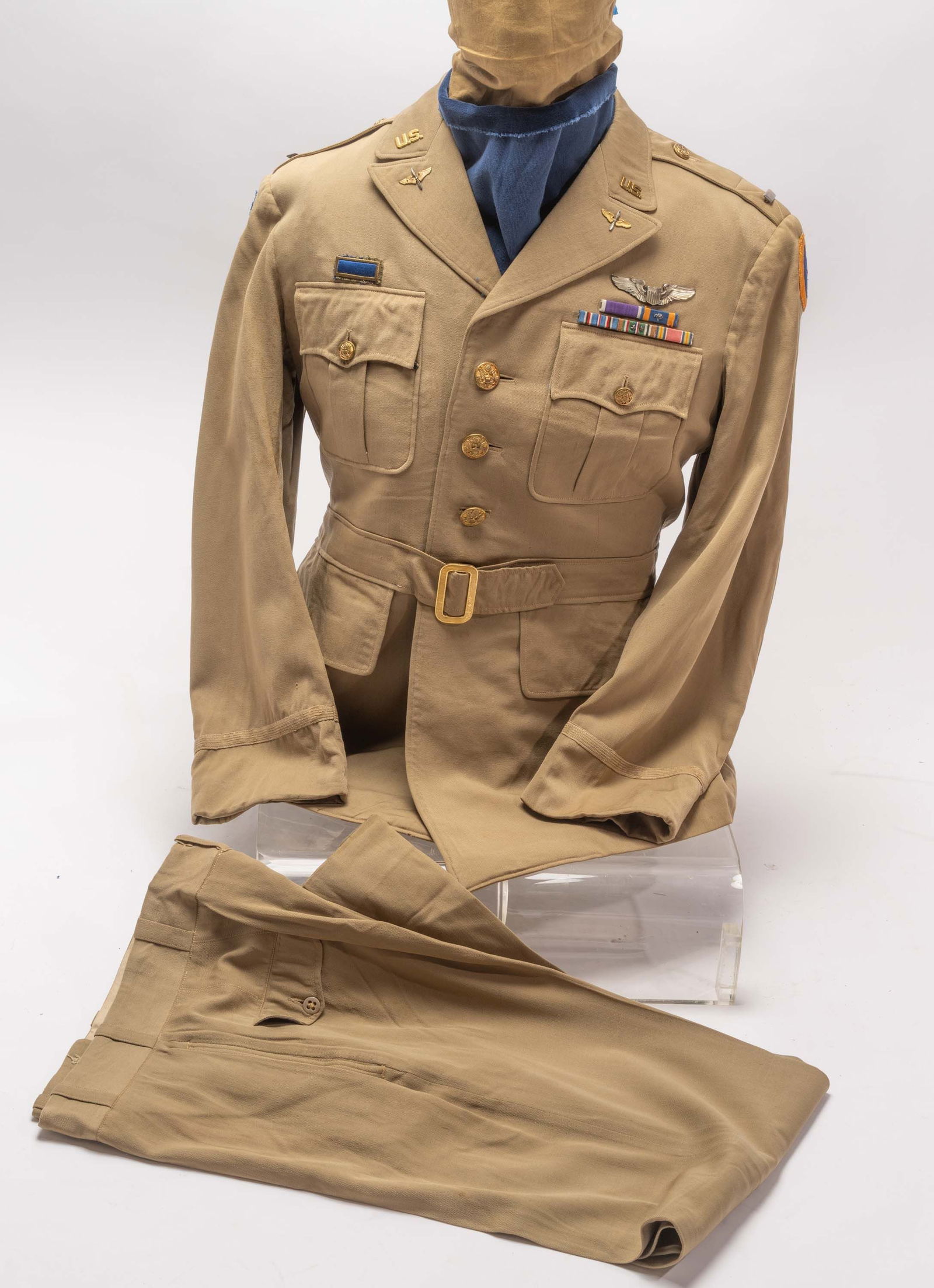 WWII USAAF Pilot Aviator Belted Tropical Uniform. (1 of 6)
