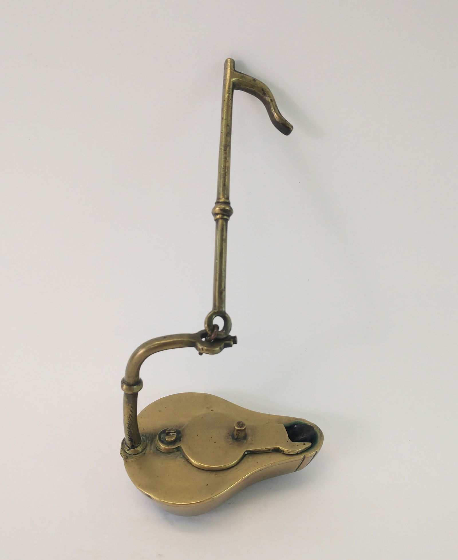 19th-C Brass Colonial Betty Lamp. (1 of 7)