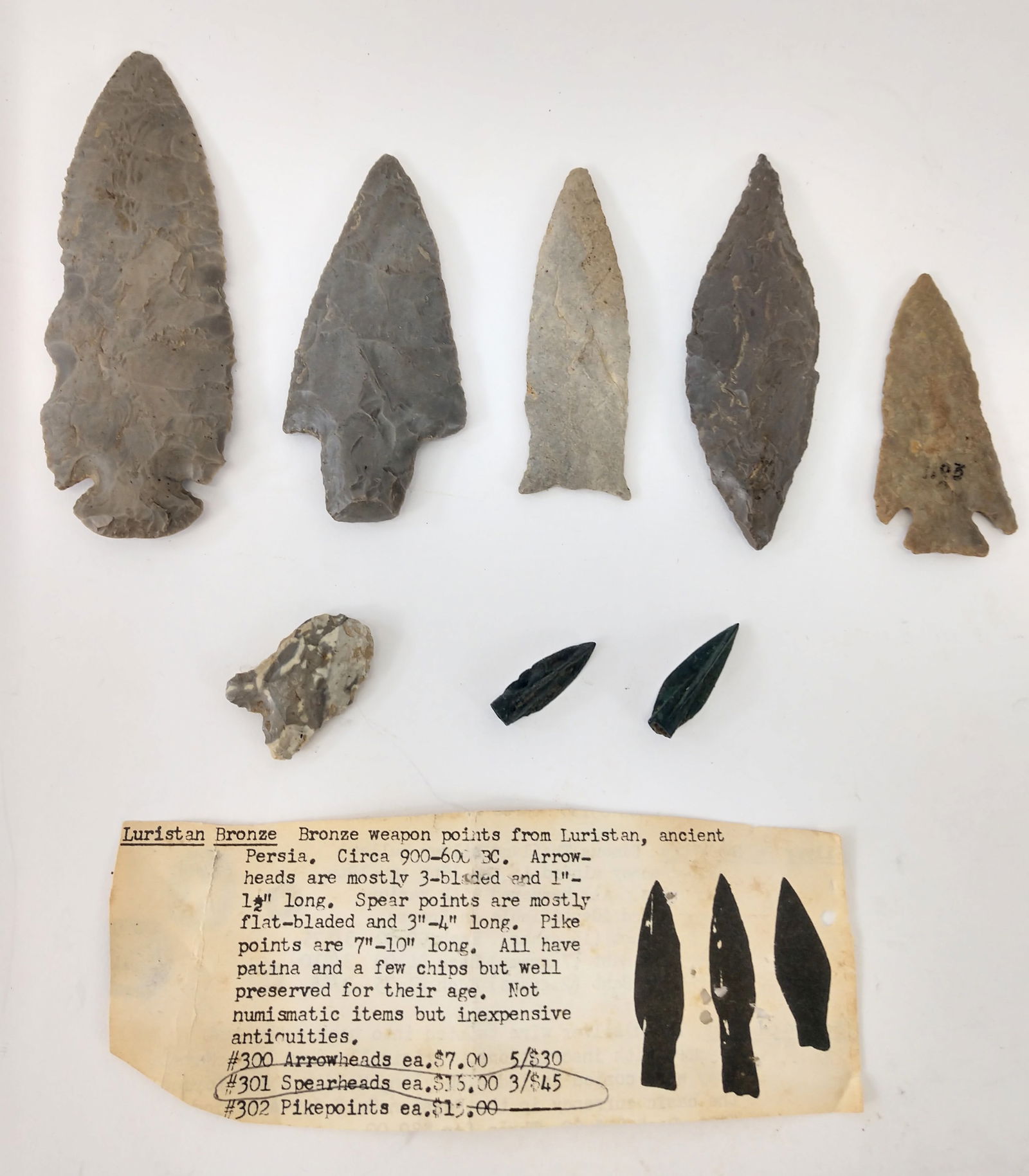 Grouping of Eight Arrow Heads Sone and Metal. (1 of 7)