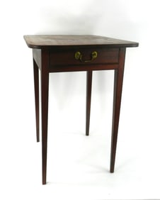 Hepplewhite 1 Drawer Side Table