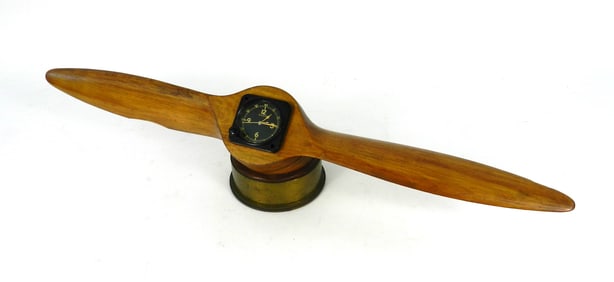 WWII Dated 1941 Propeller Clock Works