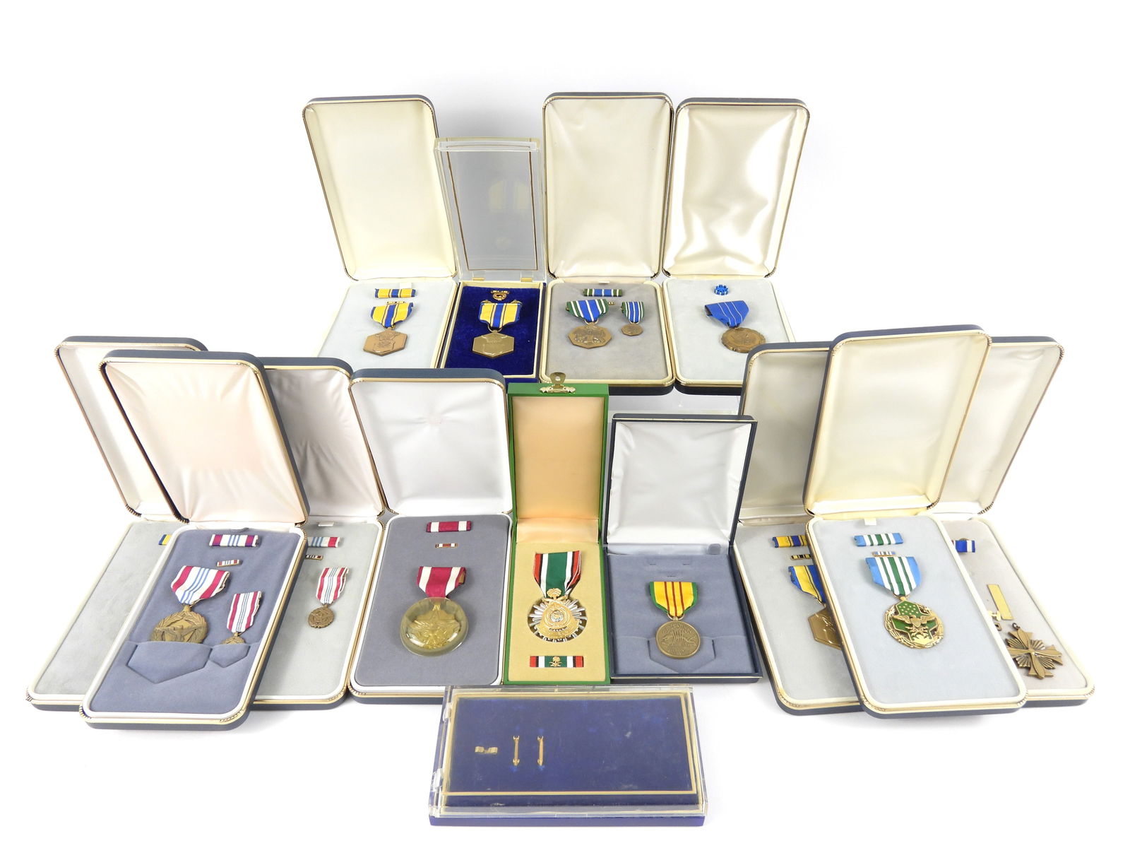 Group of U.S. Military Medals (1 of 8)