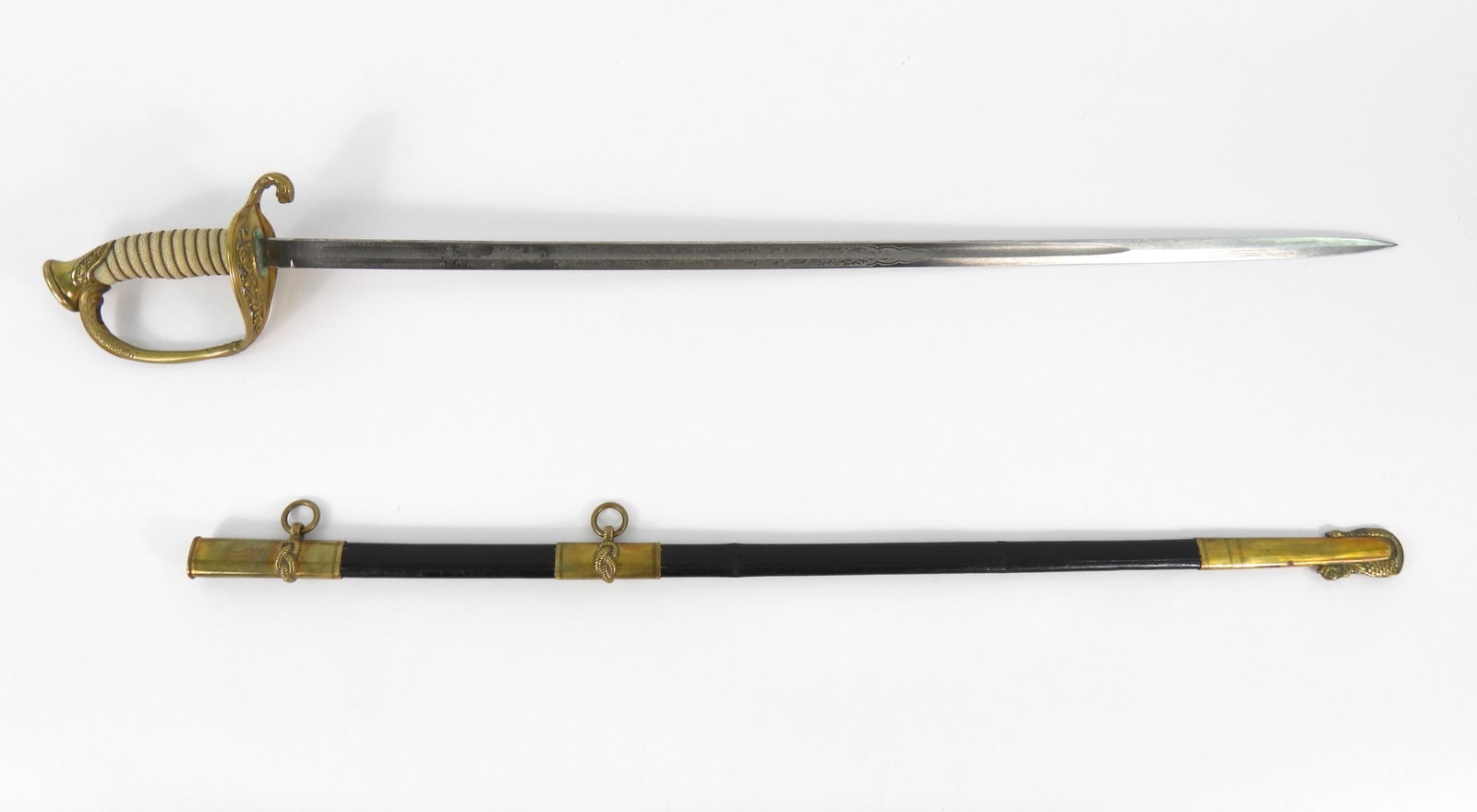 Identified USN Model 1852 Officers Sword (1 of 14)