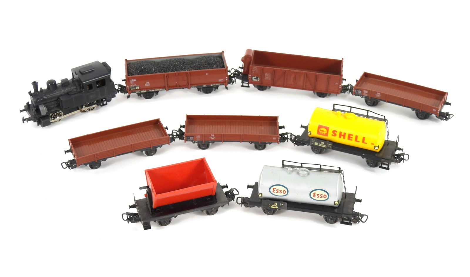 9PC Marklin HO Scale Model Train Cars (1 of 8)