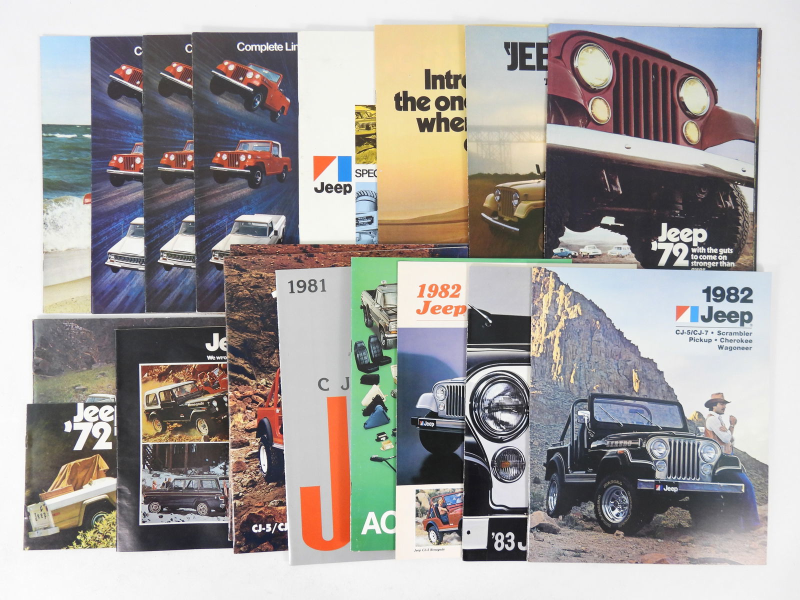 18PC Jeep Dealership Brochures 1970s-80s (1 of 6)