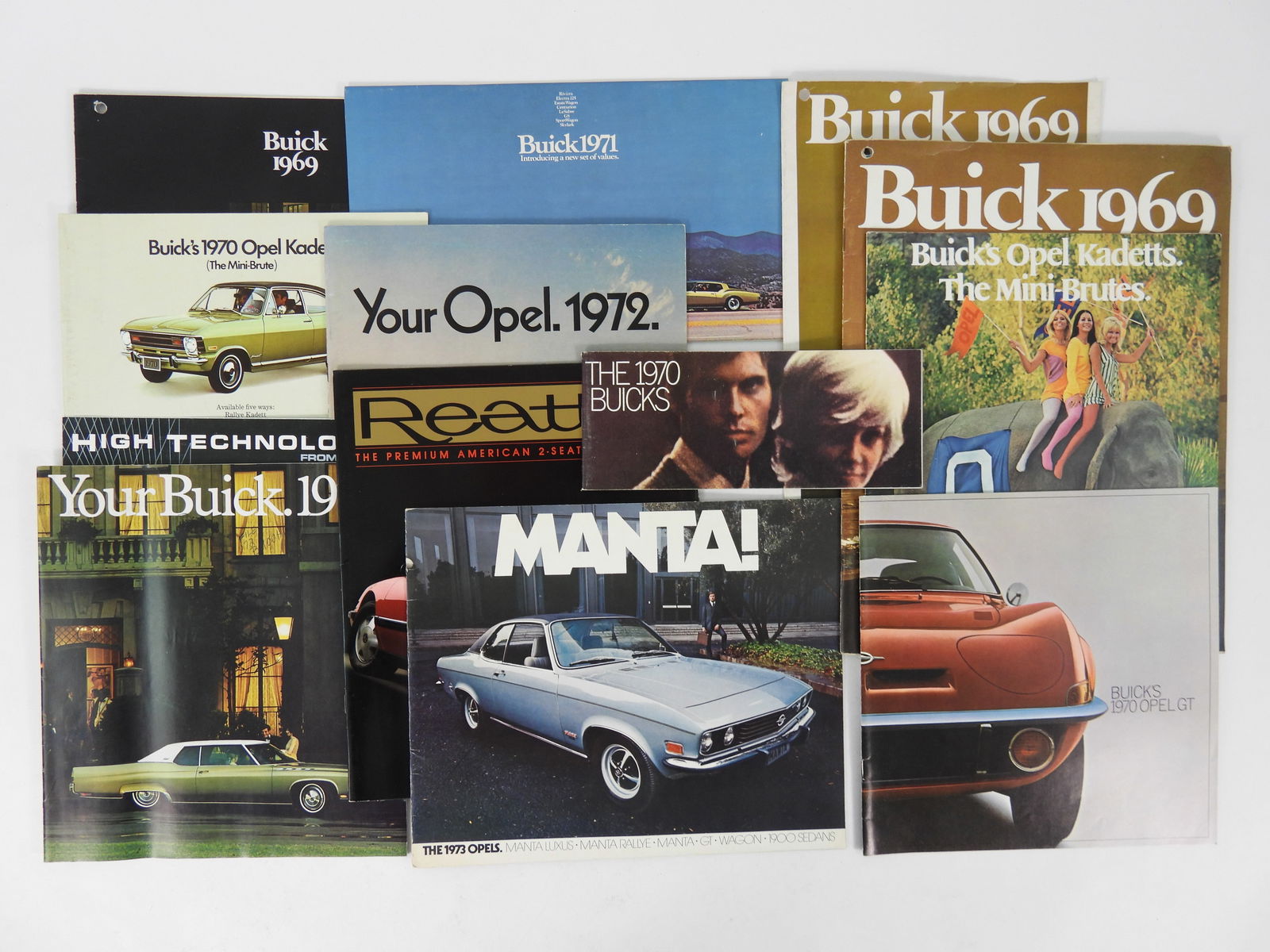 13PC Buick Dealership Brochures 1960s-80s (1 of 6)
