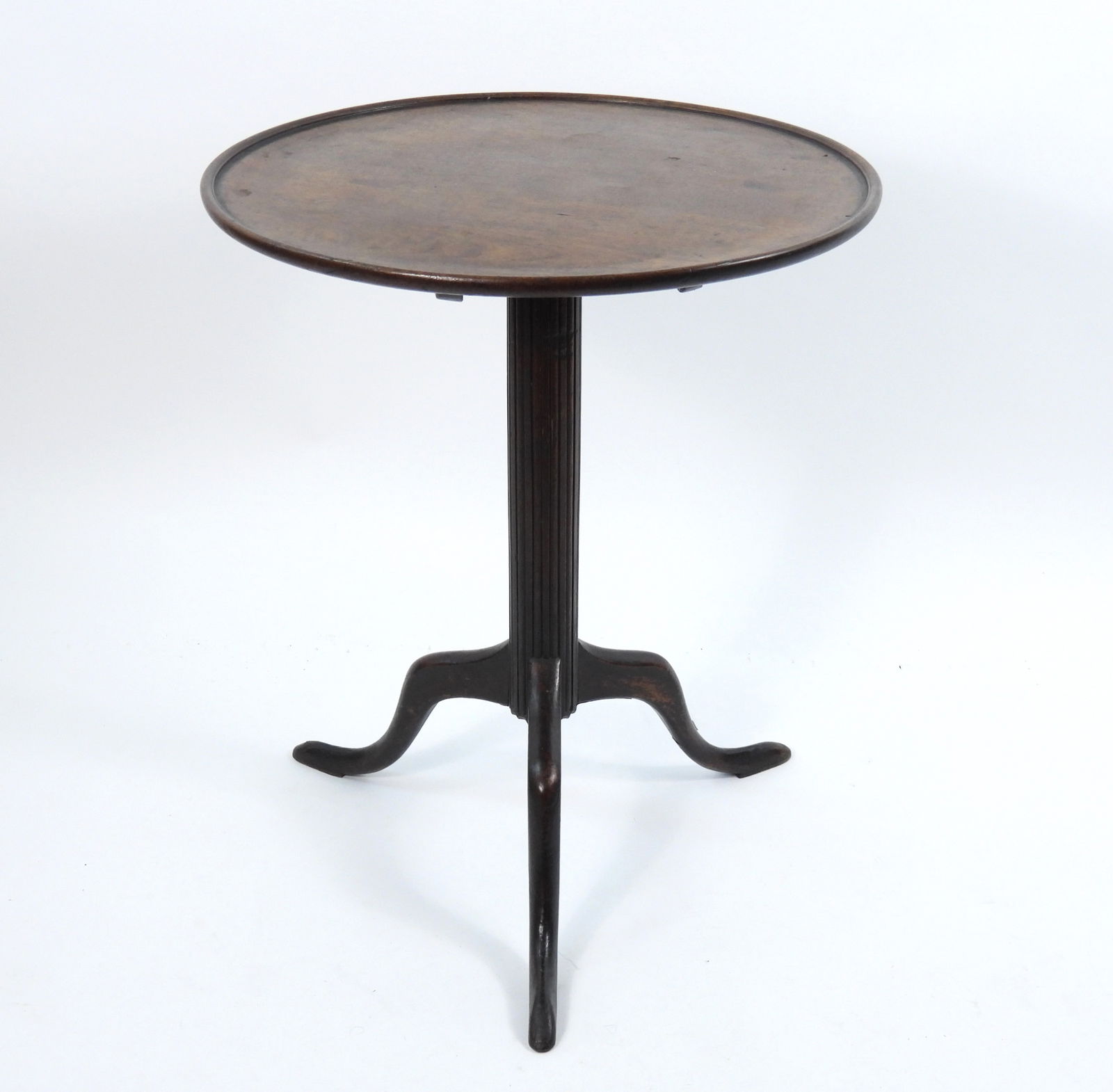 Tilt Top Pie Crust Table With Fluted Post (1 of 9)